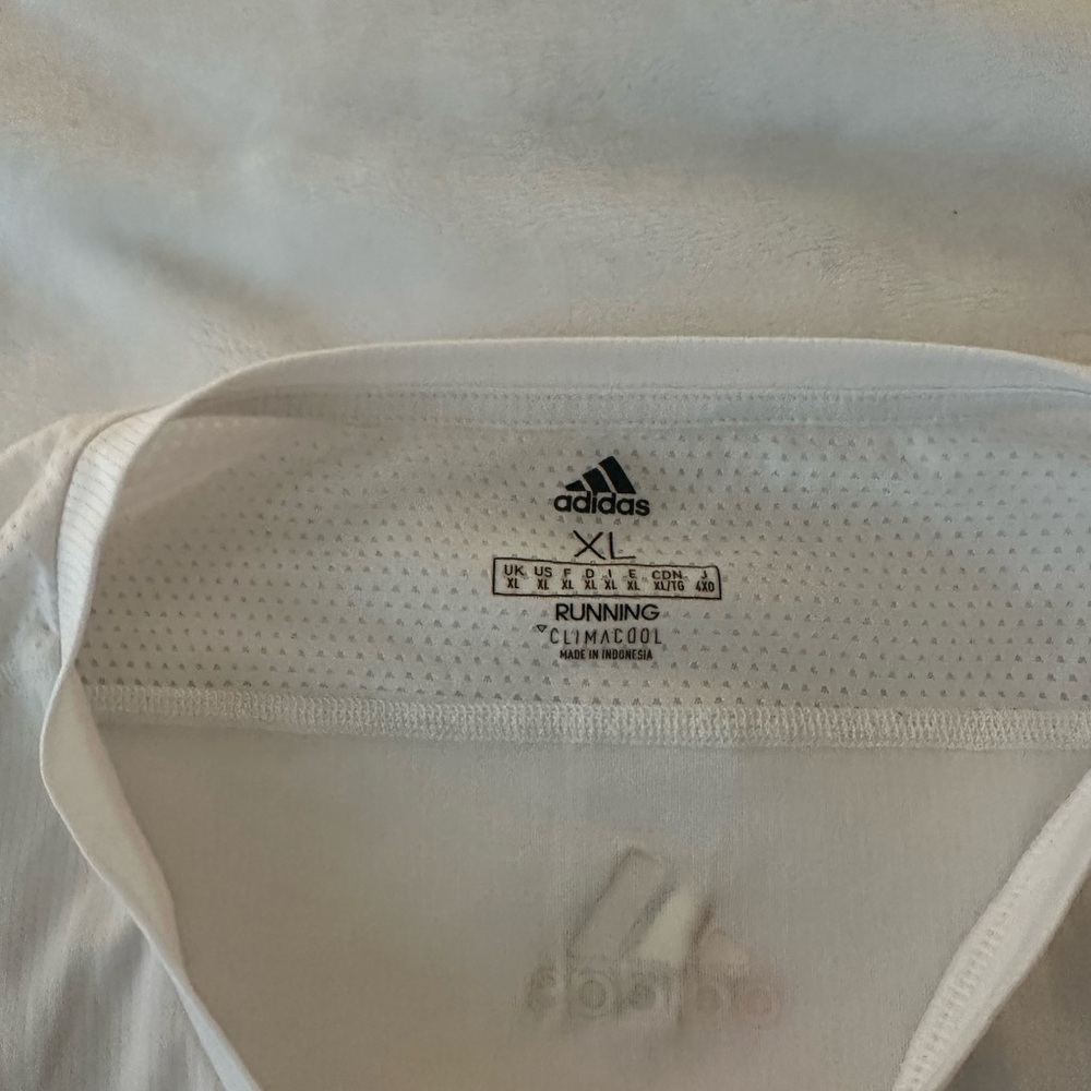 Adidas Rainbow Logo - Picture 4 of 5